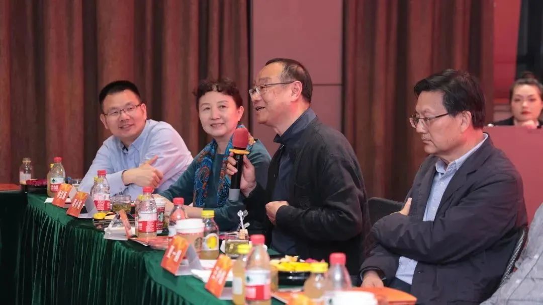 杭州师范大学美术学院校友会第二届理事会第二次会议